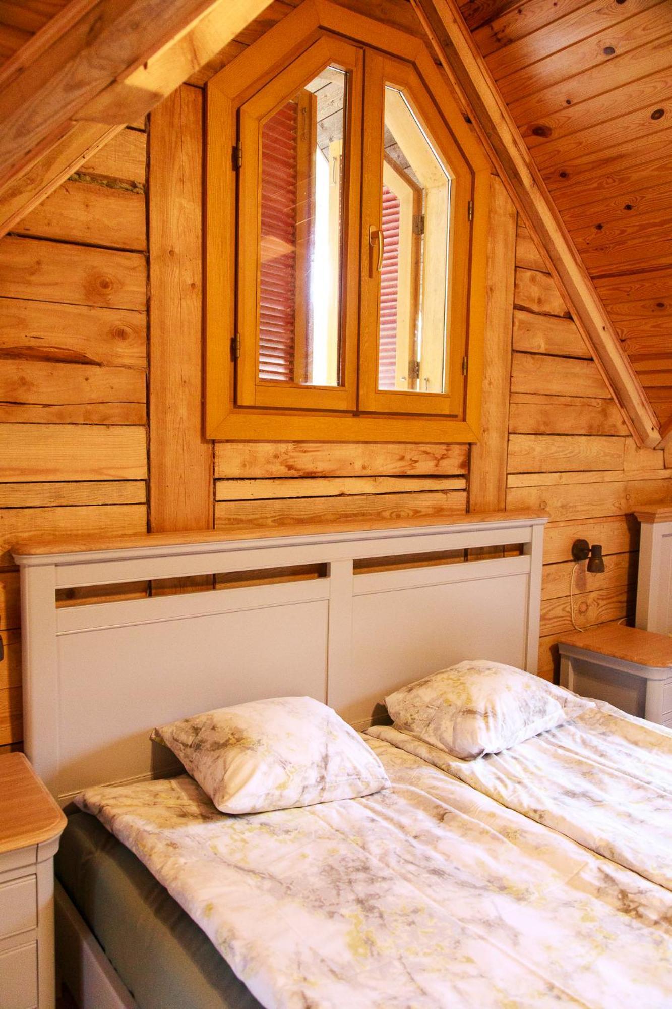 Roze Guest Houses Sklandas Bernāti Extérieur photo