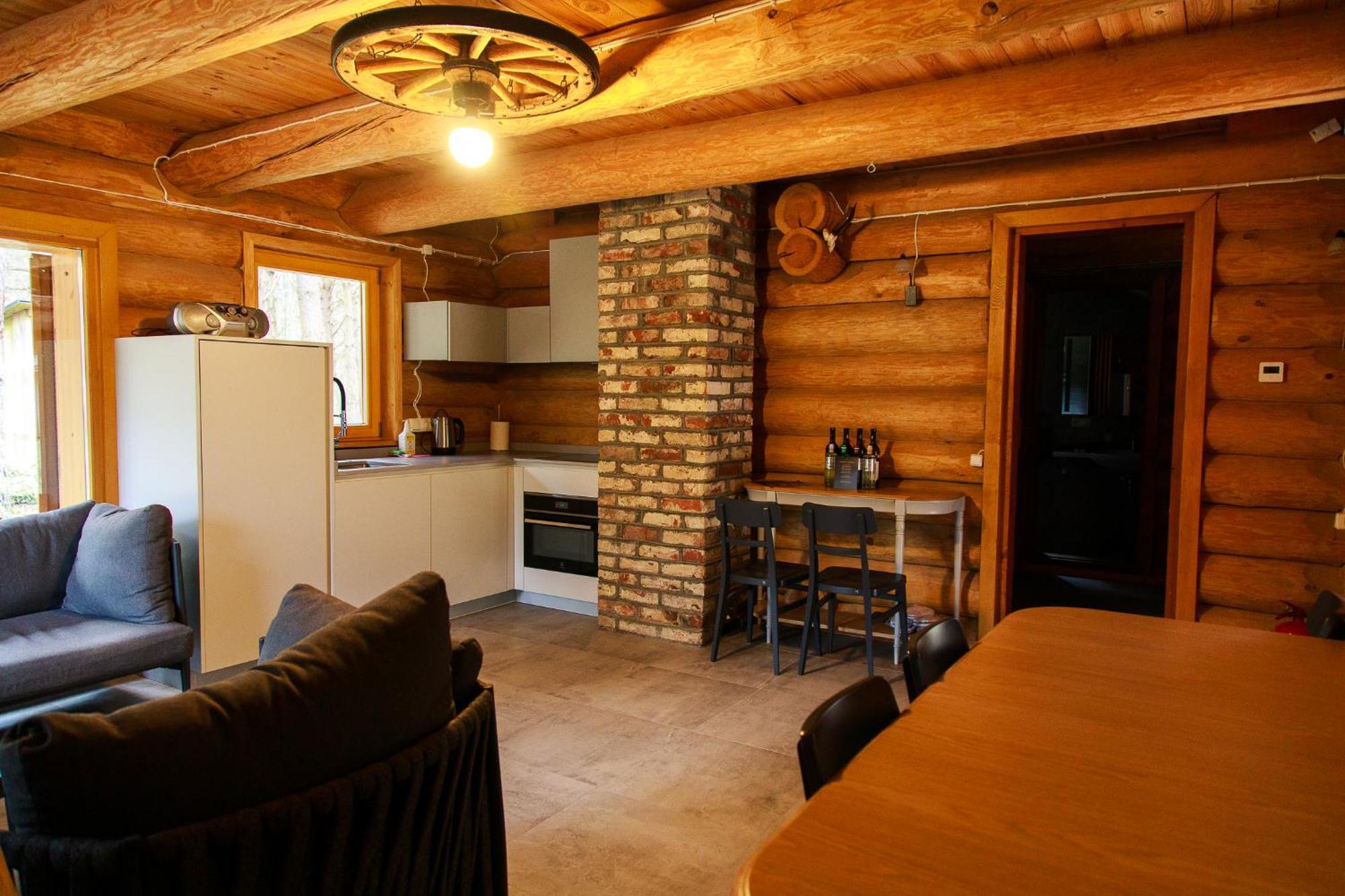 Roze Guest Houses Sklandas Bernāti Extérieur photo