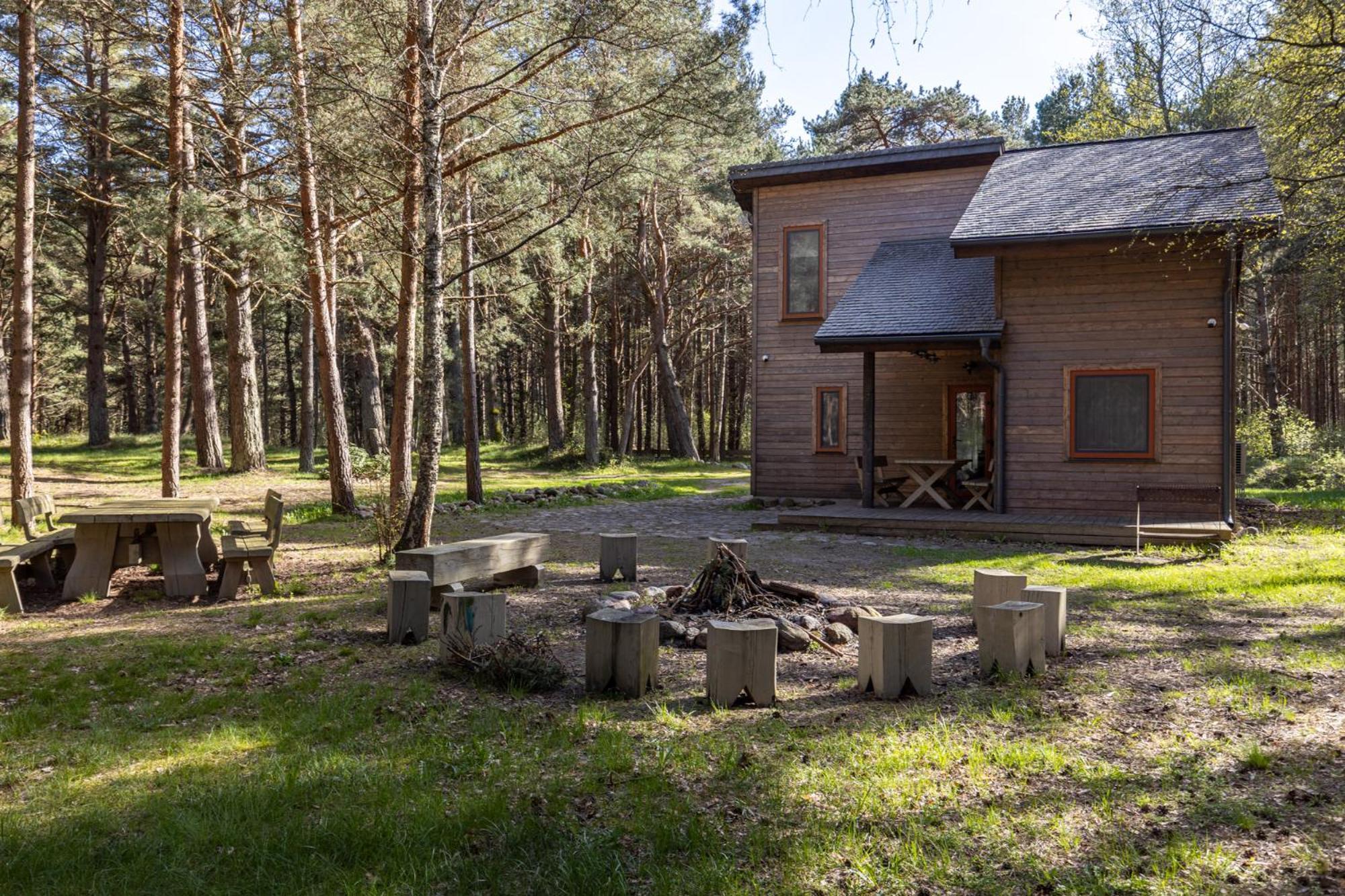 Roze Guest Houses Sklandas Bernāti Extérieur photo