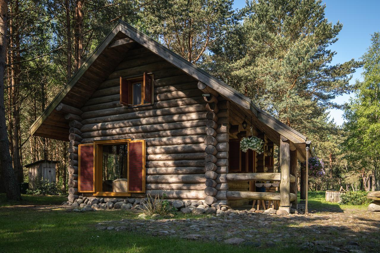 Roze Guest Houses Sklandas Bernāti Extérieur photo