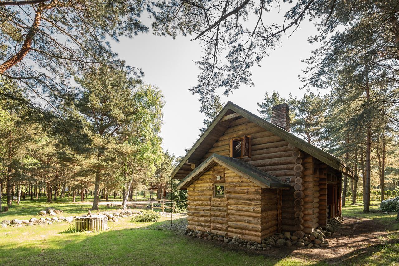 Roze Guest Houses Sklandas Bernāti Extérieur photo