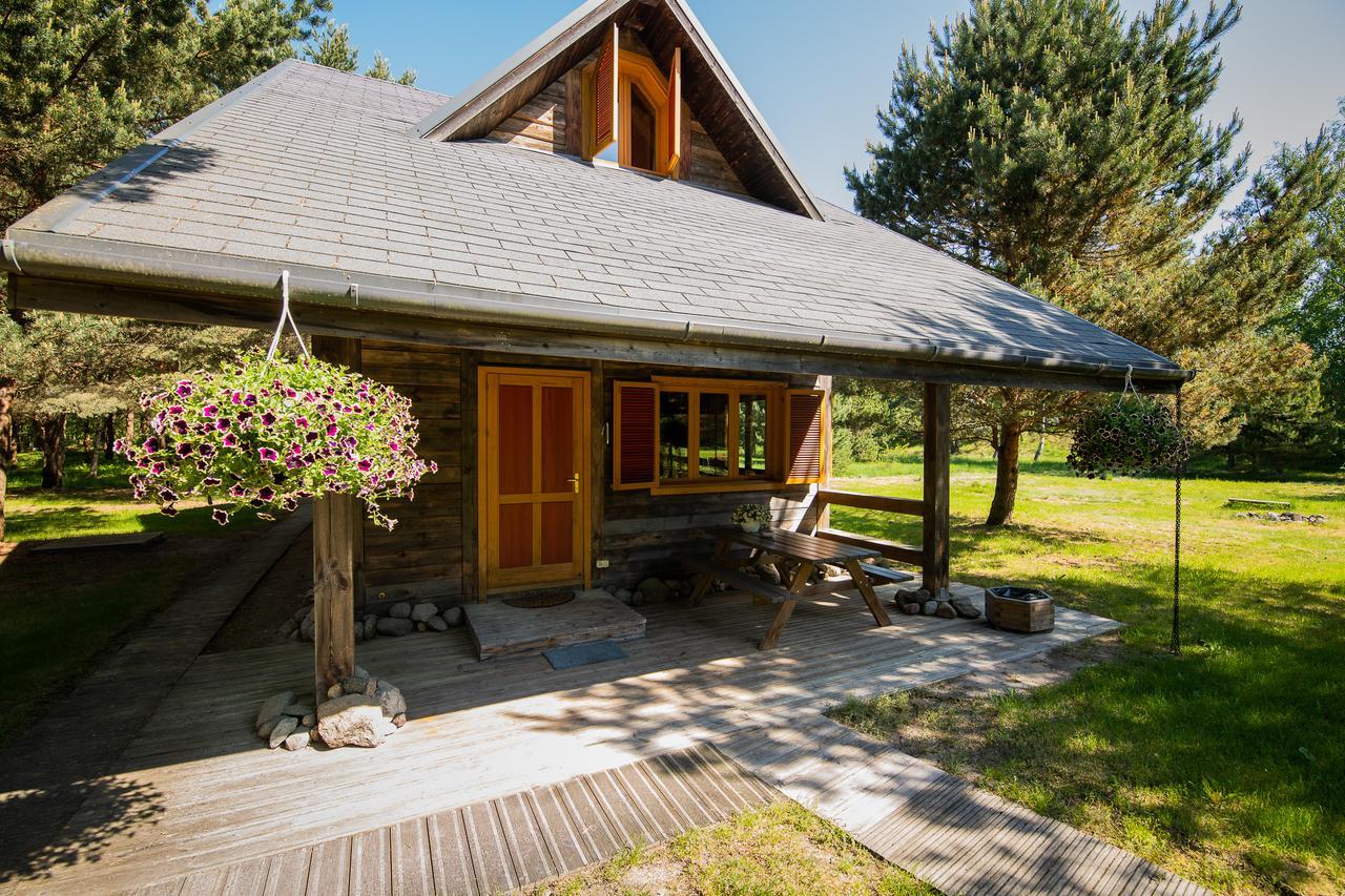 Roze Guest Houses Sklandas Bernāti Extérieur photo